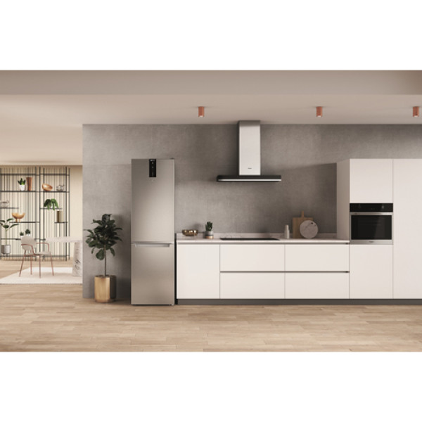 Холодильник  WHIRLPOOL W7X 92O OX UA