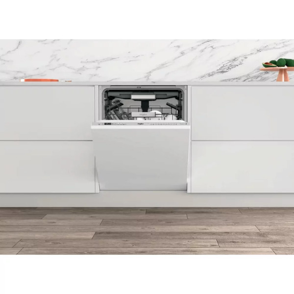 Посудомийна машина WHIRLPOOL WIO 3T133 PLE