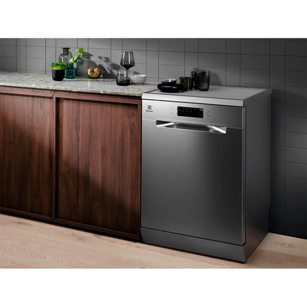 Посудомийна машина ELECTROLUX SEA94720SX