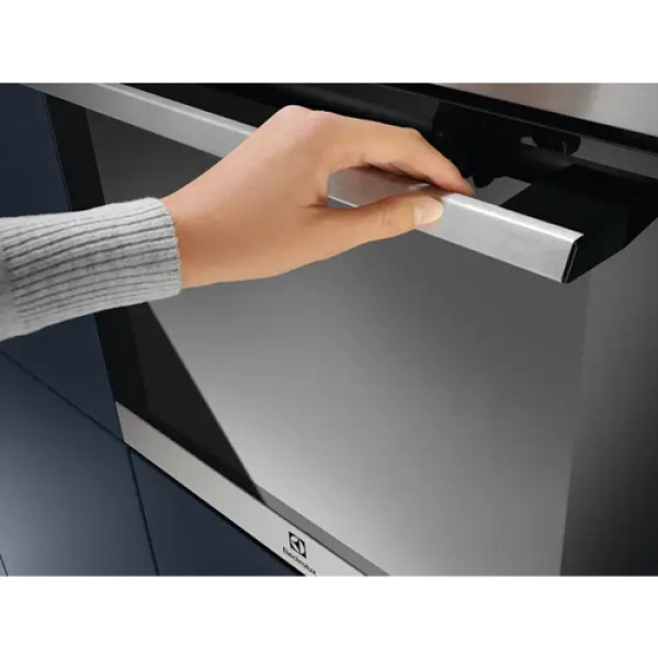 Духова шафа ELECTROLUX EOF3H00BX